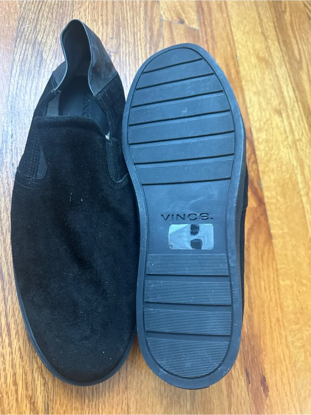 Vince Men’s Lakewood Suede Slip On Sneakers Black 11 M Low Top Luxury Loafers